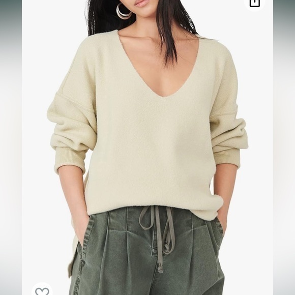 Free People Sweaters - Free People Sweater Weather V-Neck NWT